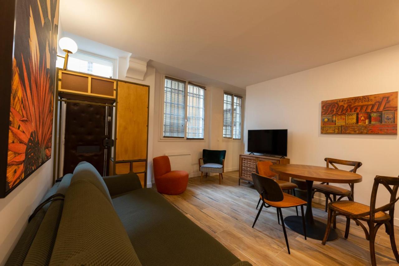 Apartmán Au Pied De La Tour Paříž Exteriér fotografie